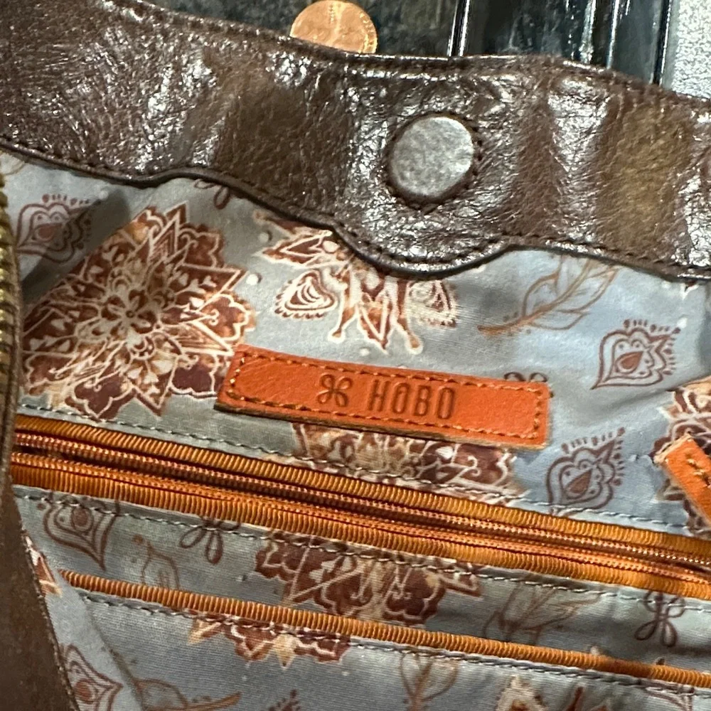 Elegant hobo international Brown Leather Shoulder Bag large - Picture 8 of 10